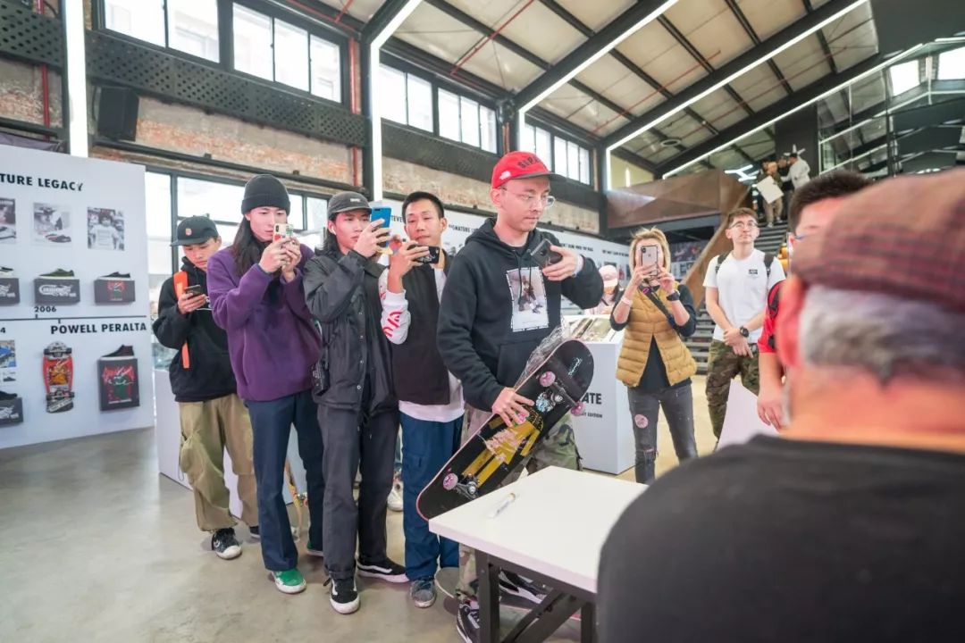 真·为滑板而生，传奇滑手SteveCaballero空降广州陪你重温与Vans经典的三十年