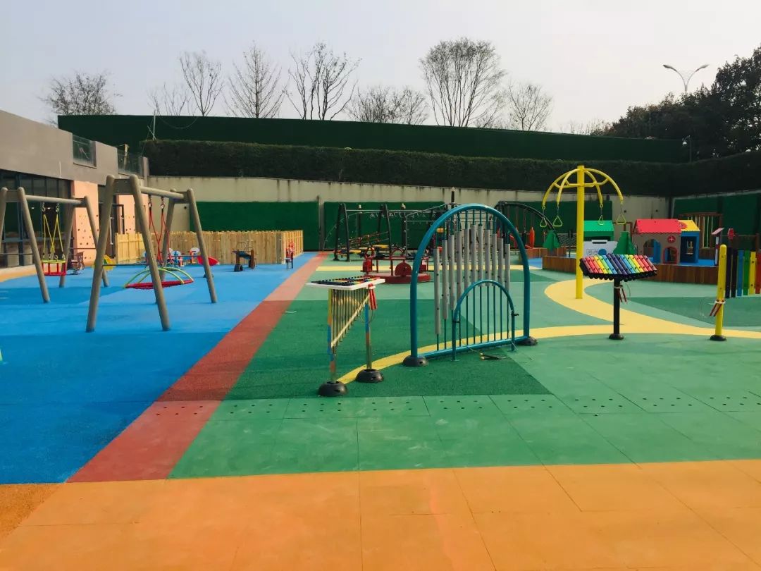 梦幻成都植物迷宫主题园打卡,成都泰迪熊博物馆