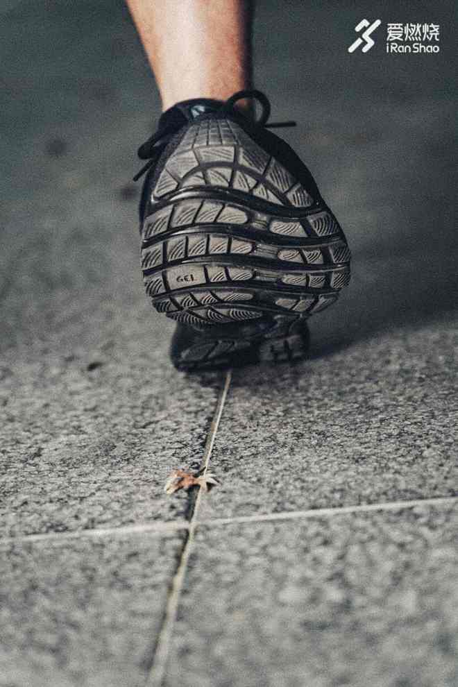 asics跑鞋评测metarun,asics测评视频