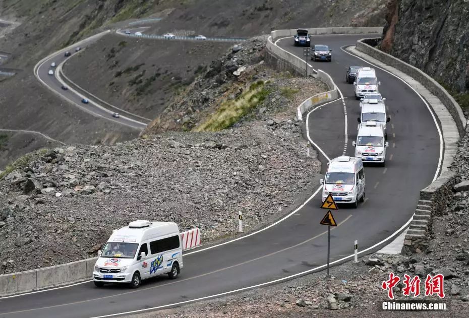 持国际驾照开车,持有境外驾照在国内开车