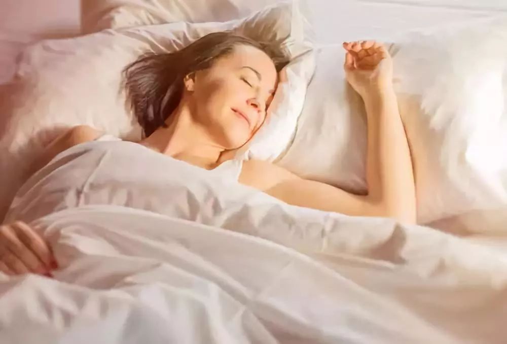 提高睡眠质量护颈椎枕头,枕头中的奢侈品