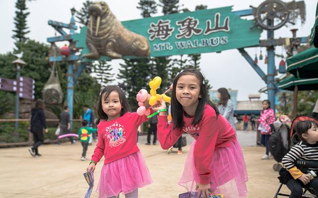 长隆海洋王国海牛馆探秘,珠海长隆海洋王国海底夜宿