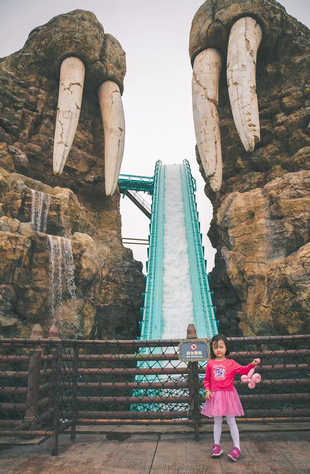 长隆海洋王国海牛馆探秘,珠海长隆海洋王国海底夜宿