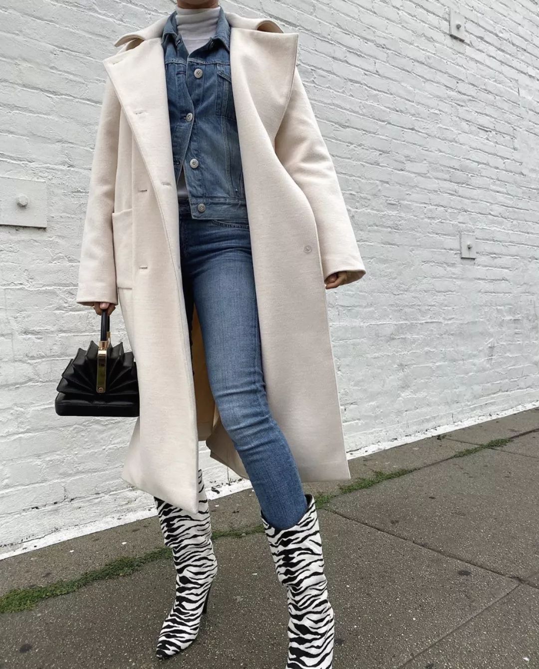 钟楚曦穿的黑色裙子,钟楚曦穿裙子