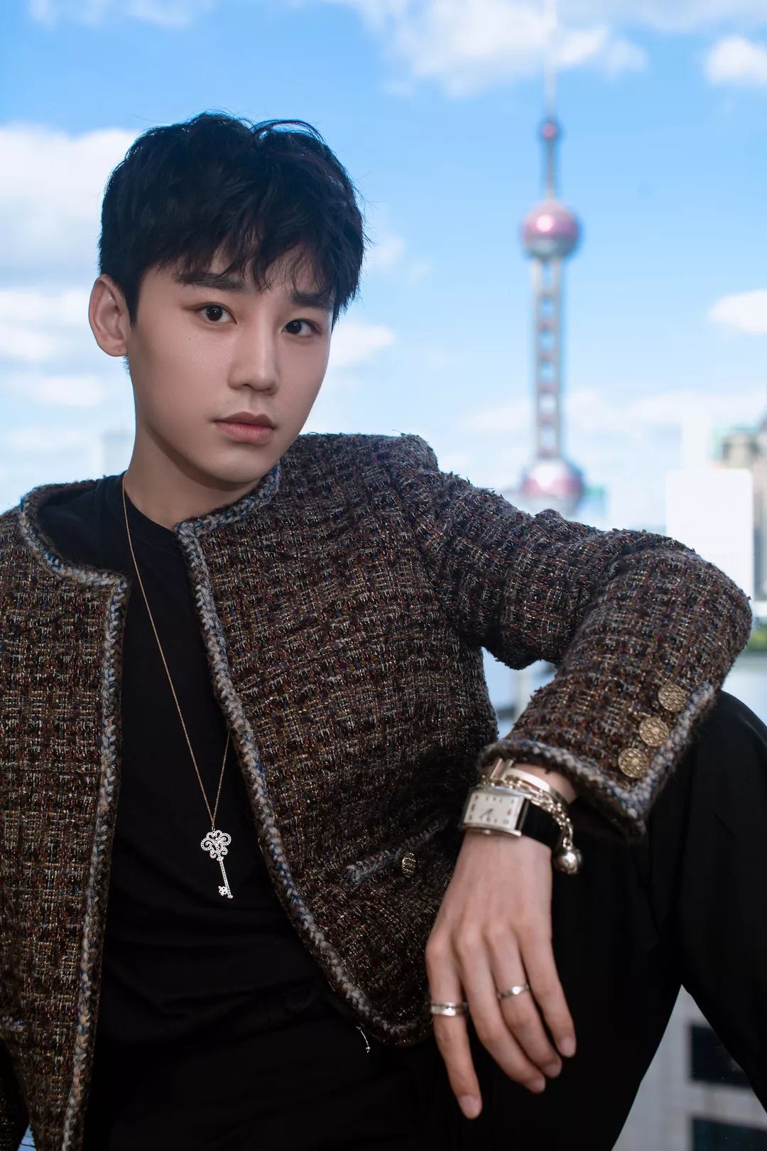 烦死了|你们这些男明星干嘛抢女装穿