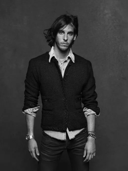 烦死了|你们这些男明星干嘛抢女装穿