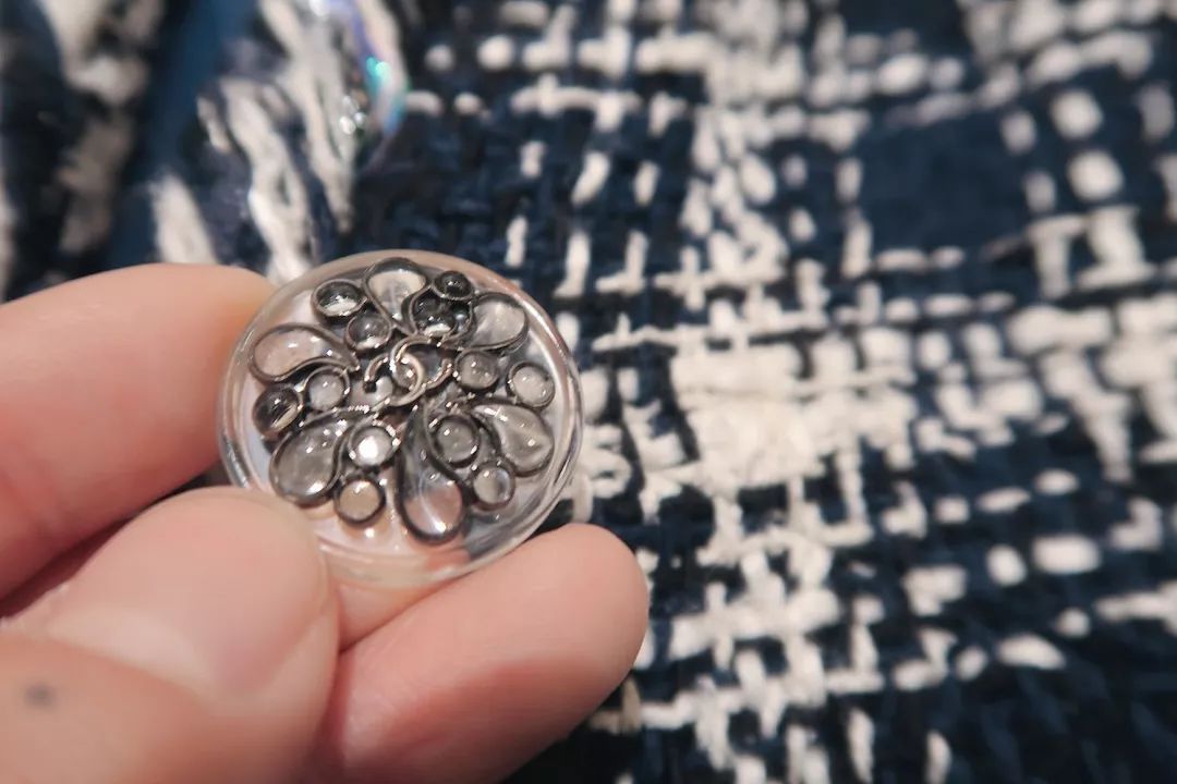 烦死了|你们这些男明星干嘛抢女装穿