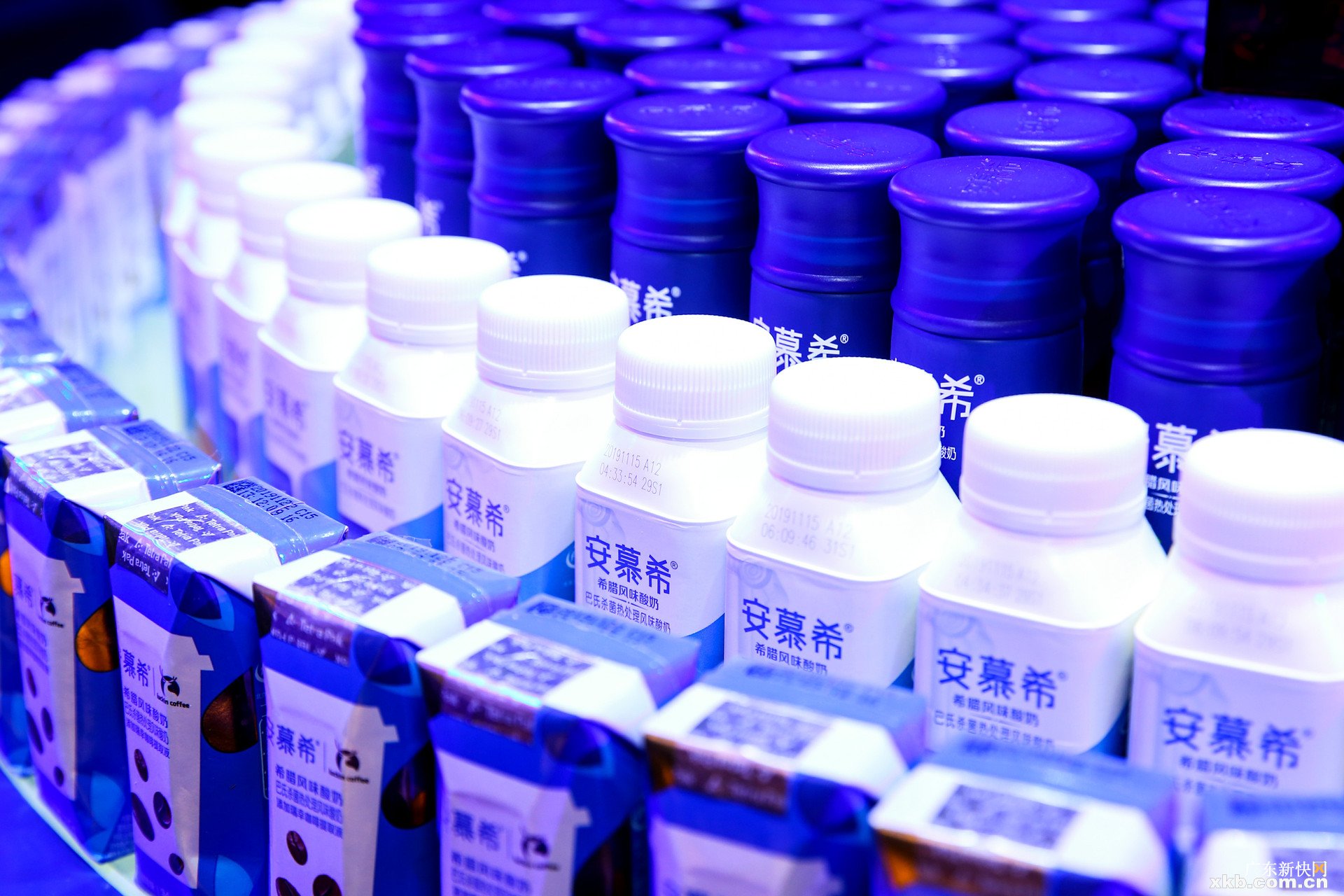 伊利2023营销大会,伊利百亿产品