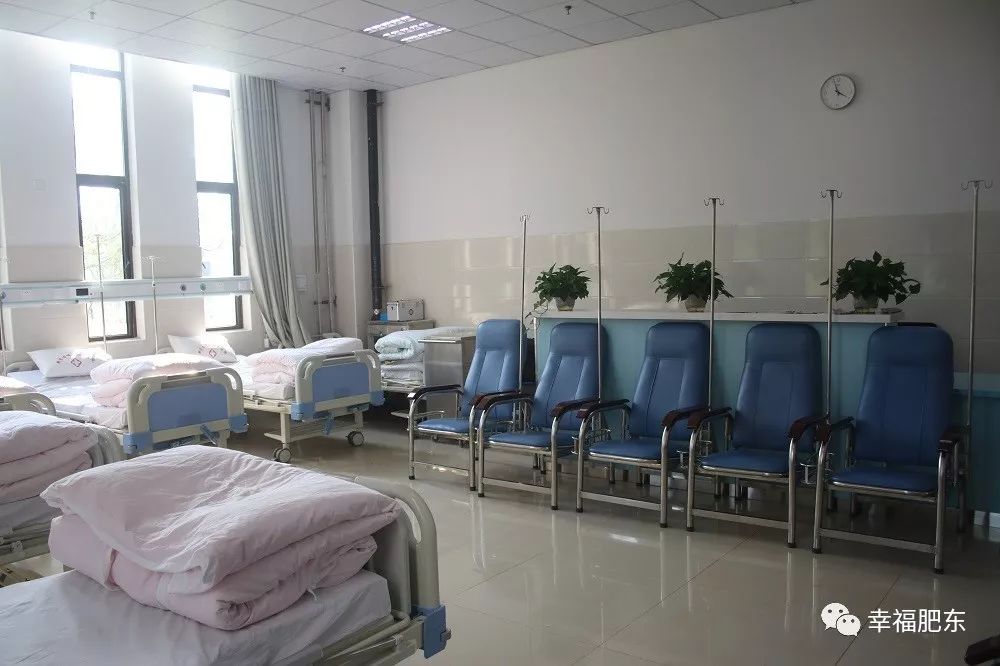 县人民医院建筑面积3万平米,总建筑面积12万多平方米