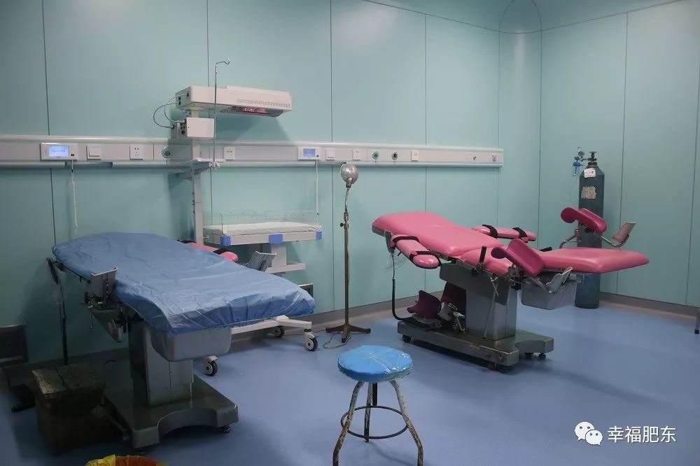 县人民医院建筑面积3万平米,总建筑面积12万多平方米