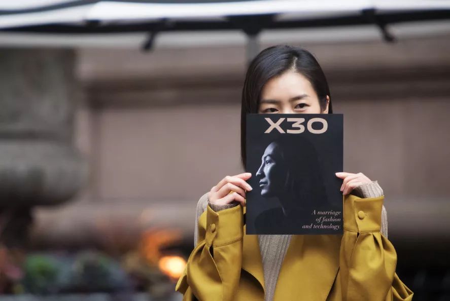 刘雯圈内好友,终于知道刘雯为什么这么红了