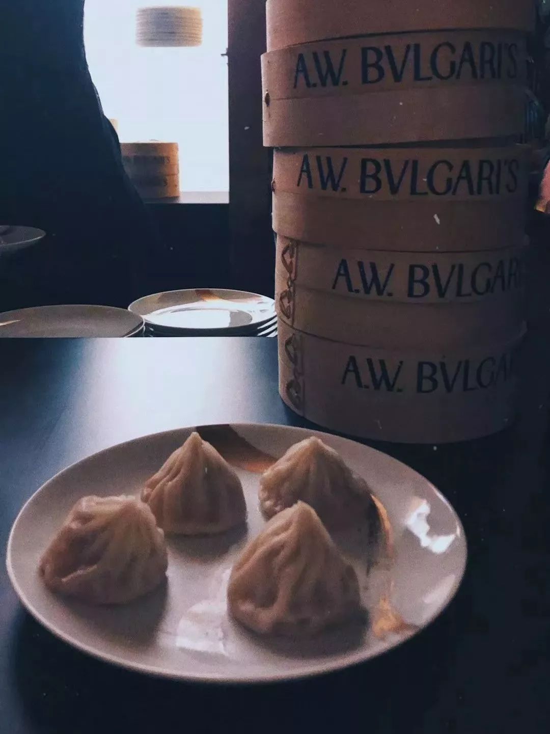 刘雯圈内好友,终于知道刘雯为什么这么红了