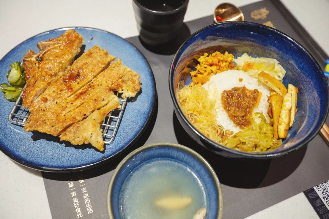 SKP-SB1探店记|我在羊圈底下喝咖啡