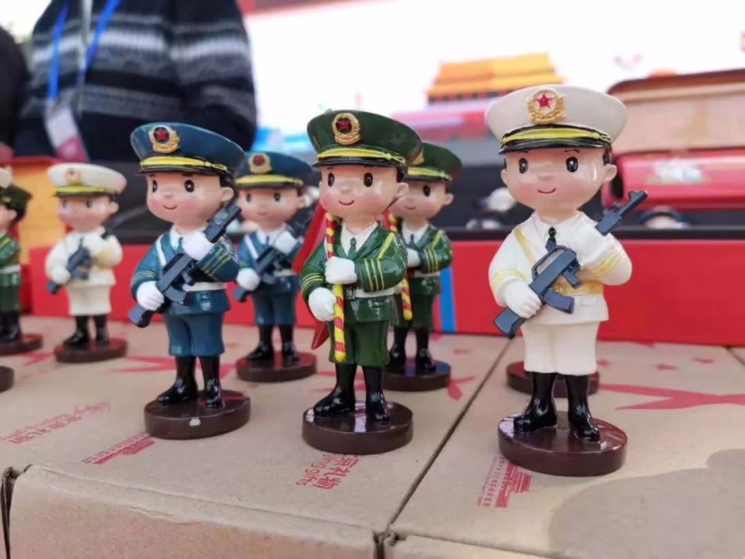 来北京买点什么纪念品,来北京买点啥回去