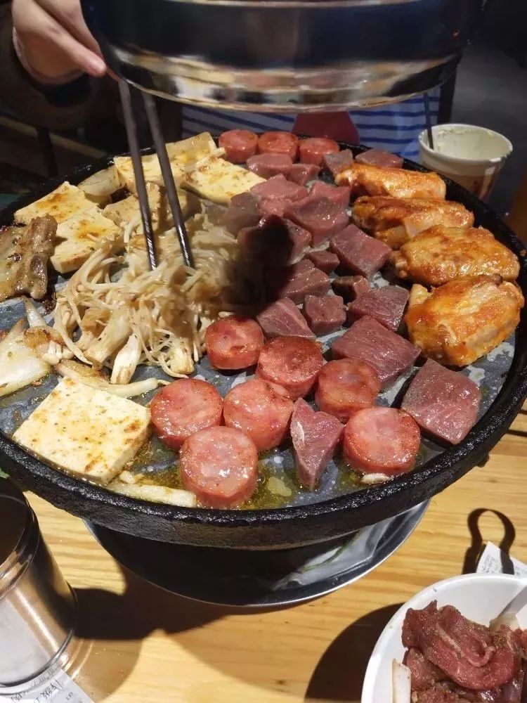 长沙最好吃的炭火烤肉,长沙地道湘派中式烤肉