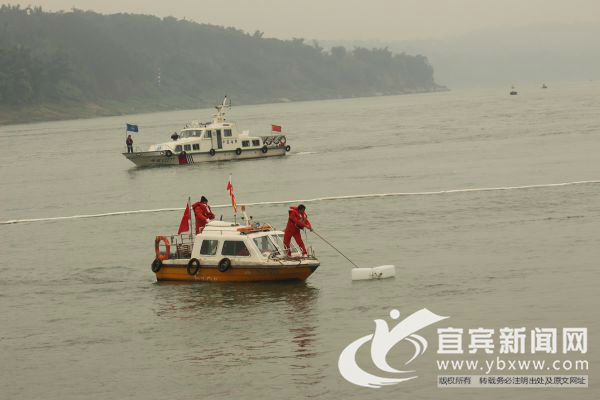 长江油船起火最新消息,长江口油船着火