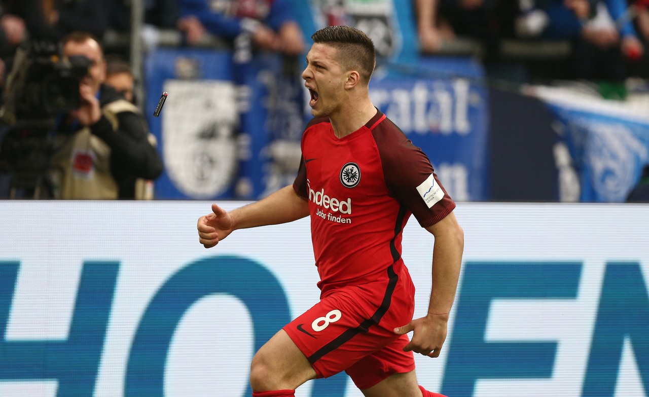 莱万9分钟5球德甲视频,德甲单赛季历史十大射手榜