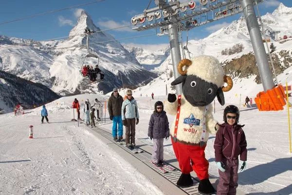 适合旅游滑雪的地方推荐,旅游哪些景点最值得去