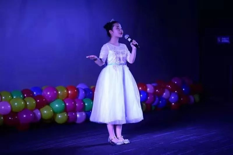 首届英语口语秀,2007新希望英语大赛