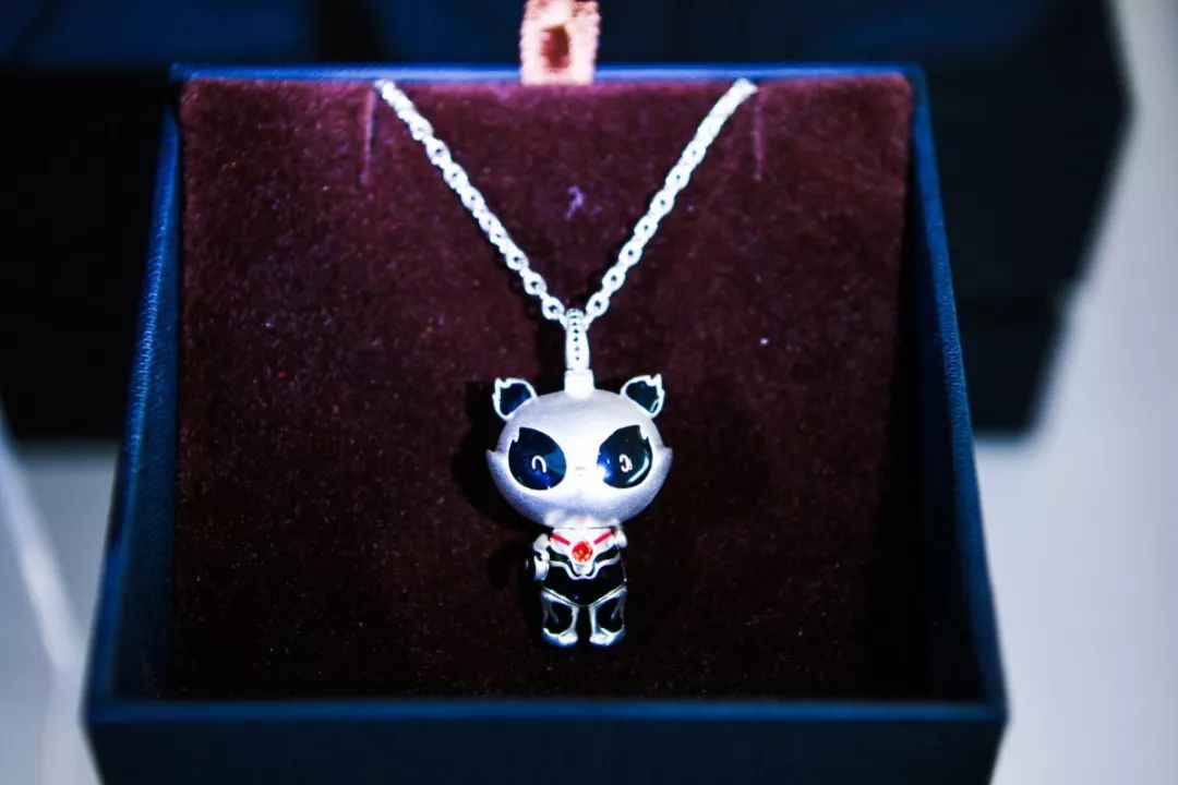 2019成都大运会开幕式形象大使,2023成都大运会吉祥物标志