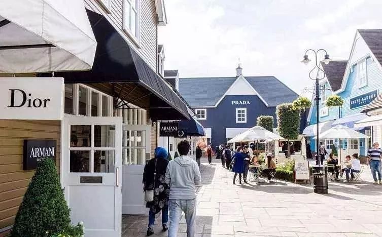 奥特莱斯吃美食,奥特莱斯为何那么火