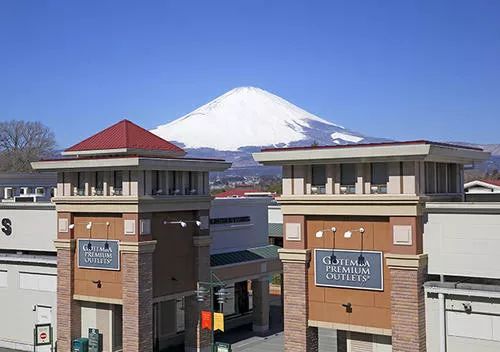 奥特莱斯吃美食,奥特莱斯为何那么火