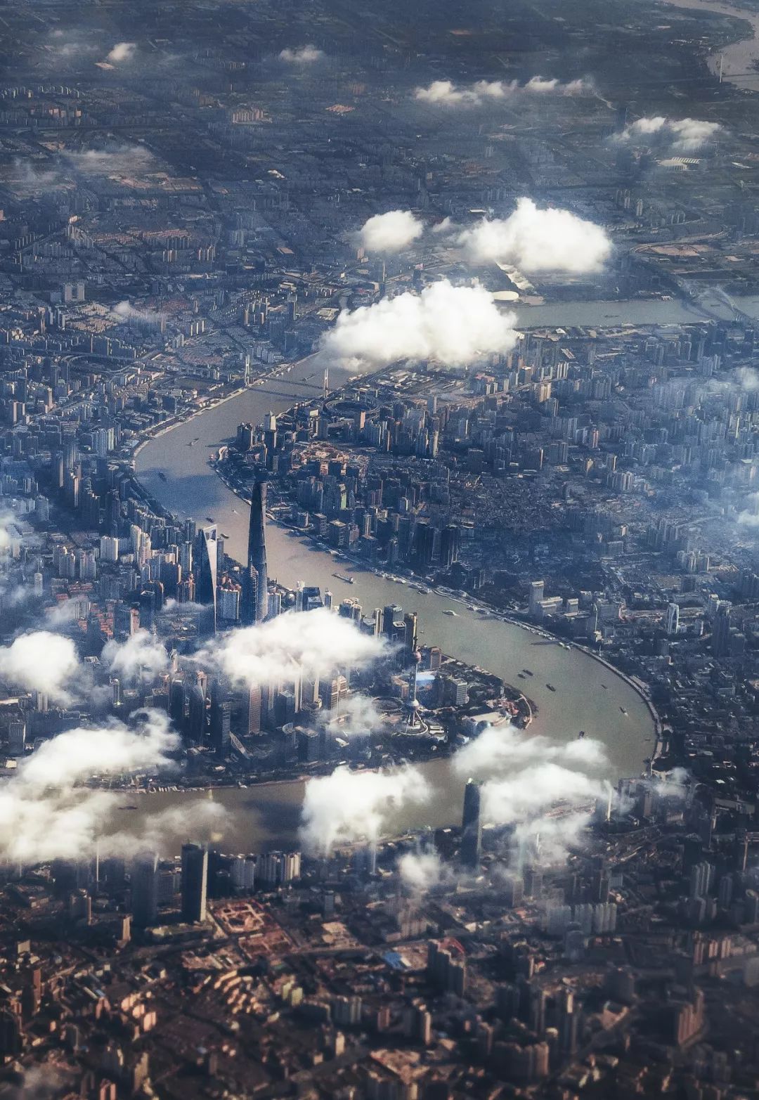 5000公里的国家,5000公里外看地球