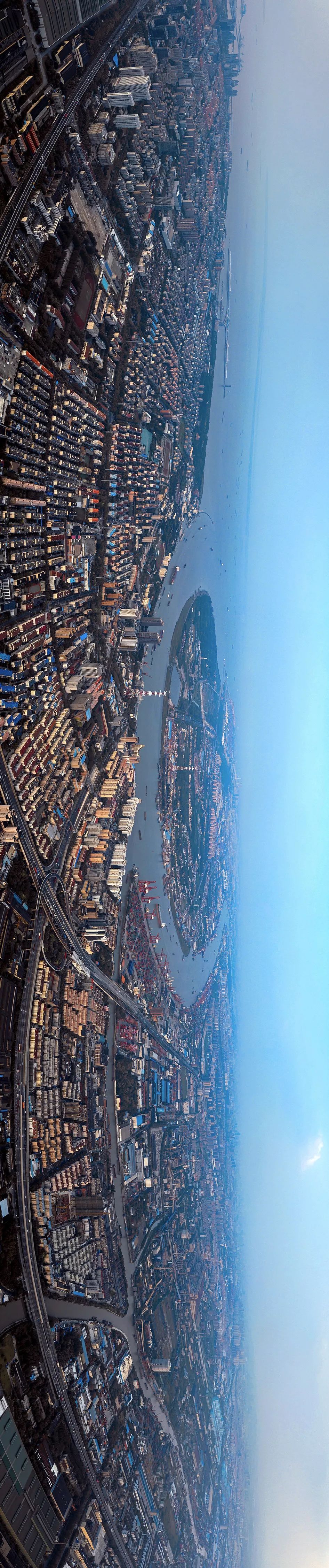 5000公里的国家,5000公里外看地球