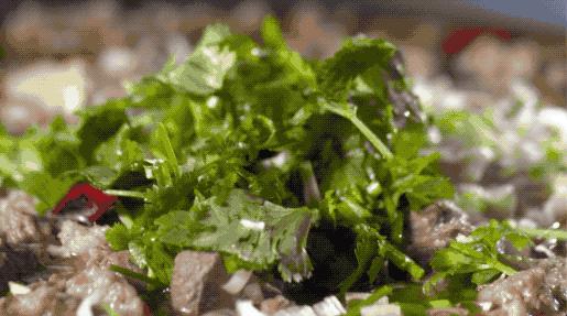 “牦牛粪”文创、会书法的“王阳明”先生机器人…一拨新鲜好物疯狂输出中