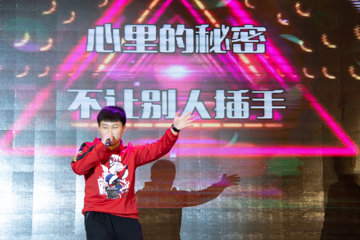 叶浅予建兰学校迎新晚会,杭州建兰中学迎新晚会