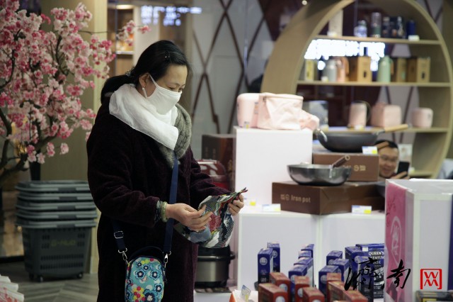 绿地全球贸易港济南彩石,绿地济南全球商品贸易港项目地图