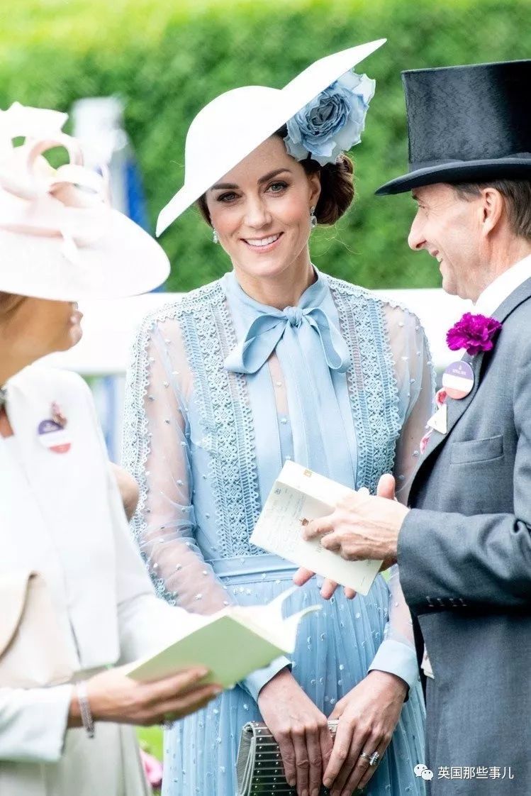 王室凯特王妃的服装衣品,凯特王妃衣品