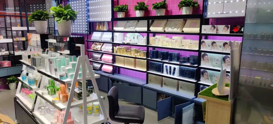 义乌小商品市场开门迎客,义乌小商品国际第一市场