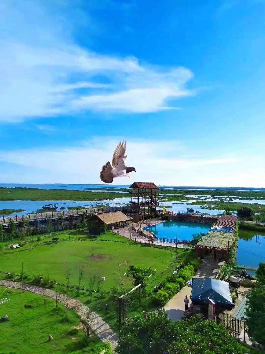 七彩贝丘湾海滩,七彩贝丘湾攻略