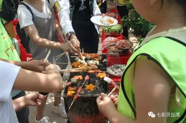 七彩贝丘湾海滩,七彩贝丘湾攻略