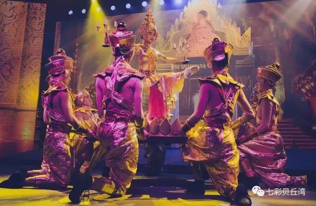 七彩贝丘湾海滩,七彩贝丘湾攻略