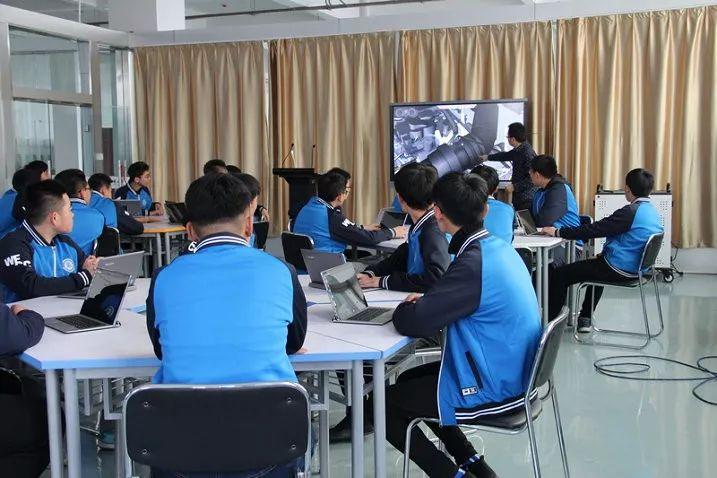 潍坊商业学校3+2录取分数线,山东潍坊商业学校2021招生计划