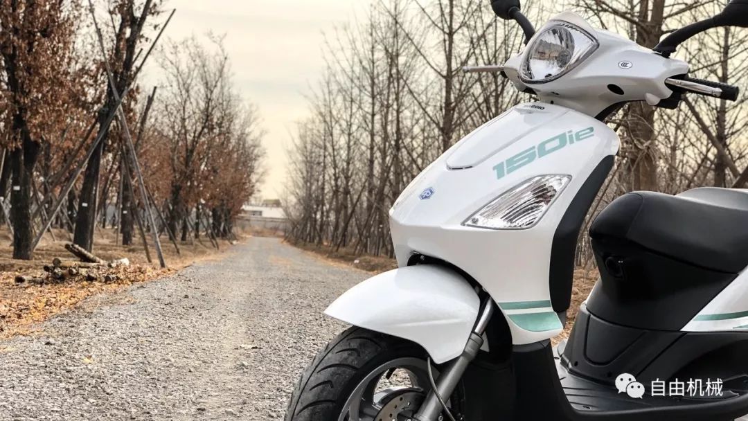 新比亚乔fly150越南产,老款比亚乔fly150