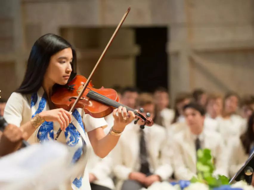赵文卓子女学费,赵文卓女儿上最贵的学校