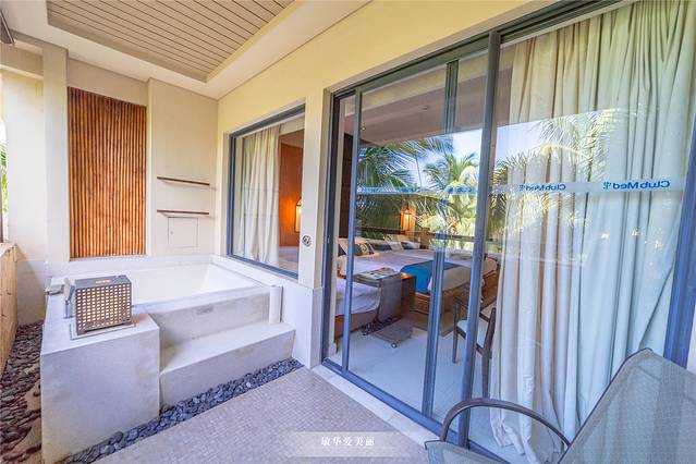 三亚旅行住哪个湾比较好,三亚旅行攻略酒店推荐