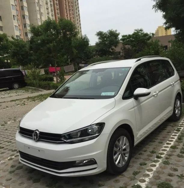 刚提途安L，空调出风口就出问题？网上说“外观是短板”，车主却觉得实用最大！能装省油，用MPV做代步车，很可以