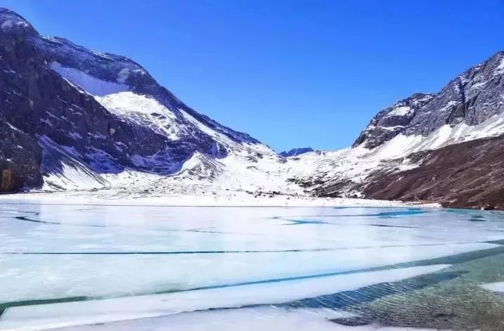 冬天的稻城亚丁,冬天的四川稻城亚丁旅游攻略