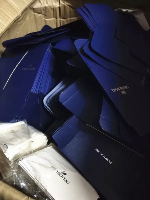 施华洛世奇假冒商品,卖假奢侈品团伙被罚千万