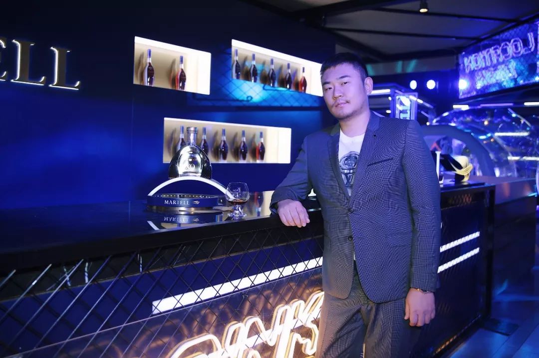 这些名流明星办的派对,也太惊人了吧