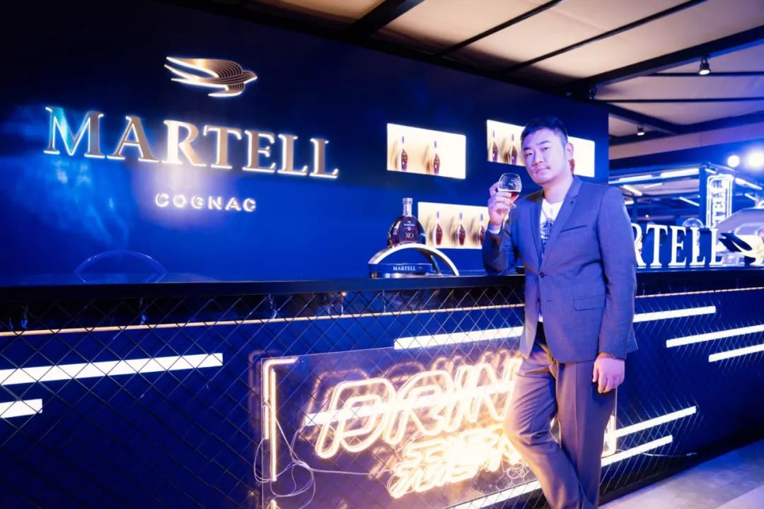 这些名流明星办的派对,也太惊人了吧