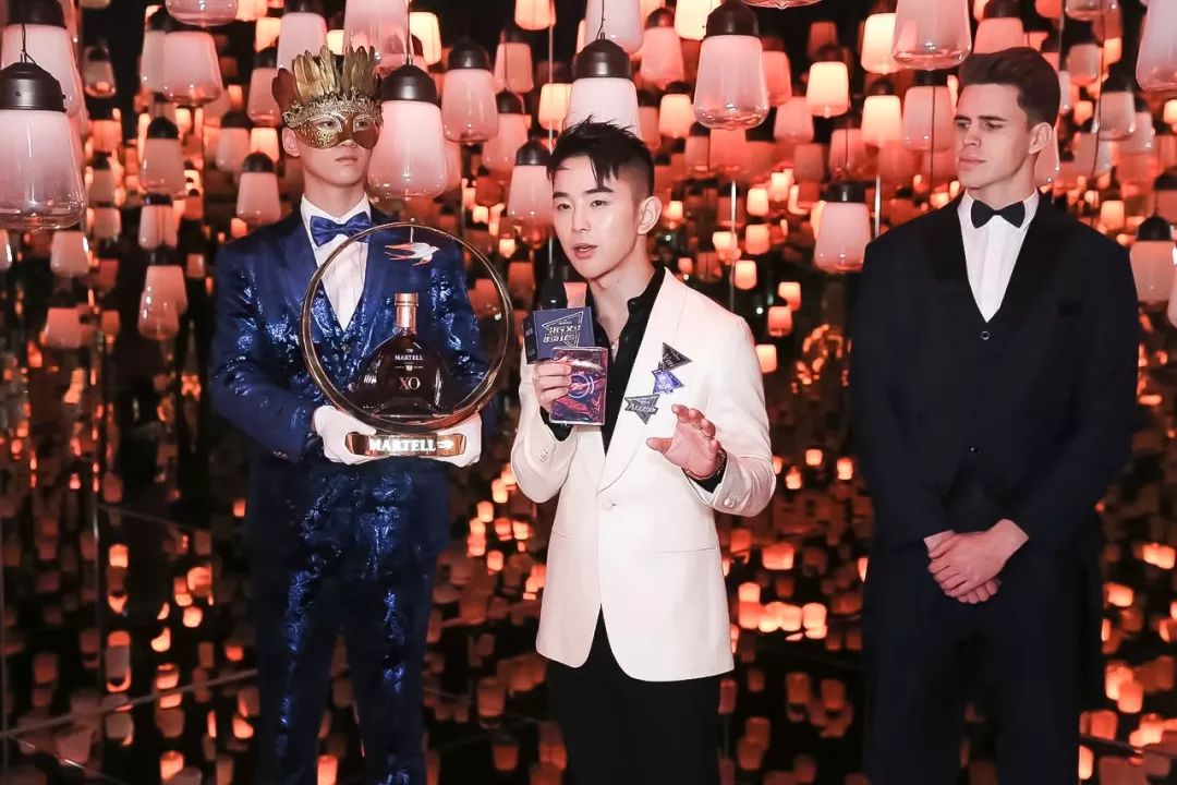 这些名流明星办的派对,也太惊人了吧