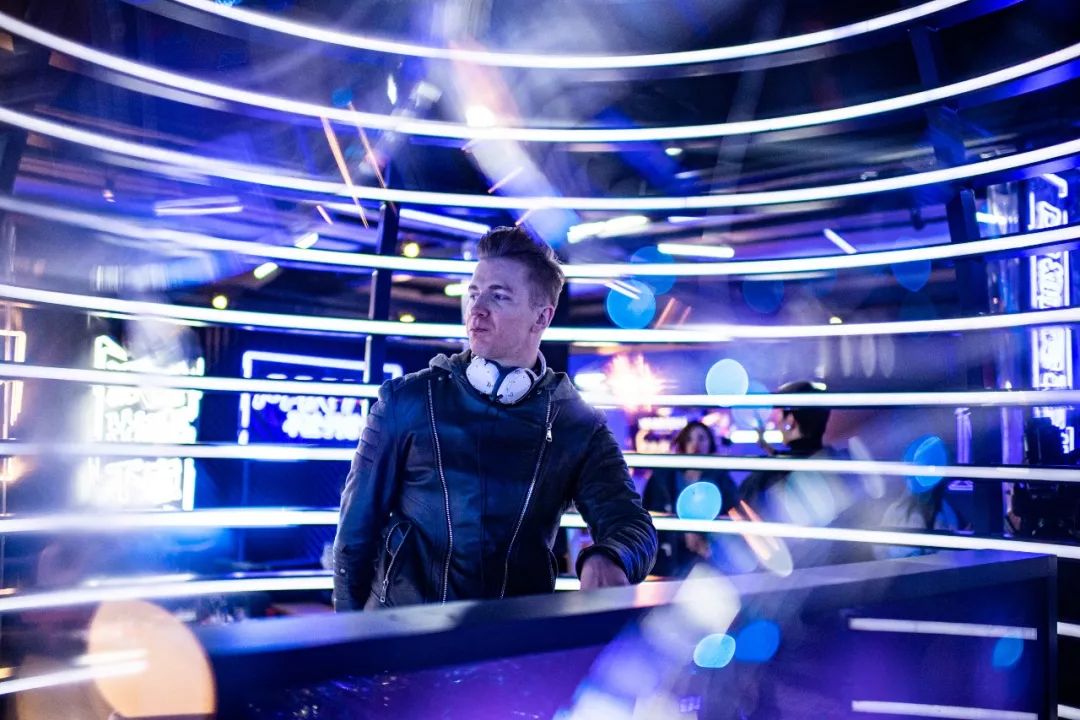 这些名流明星办的派对,也太惊人了吧