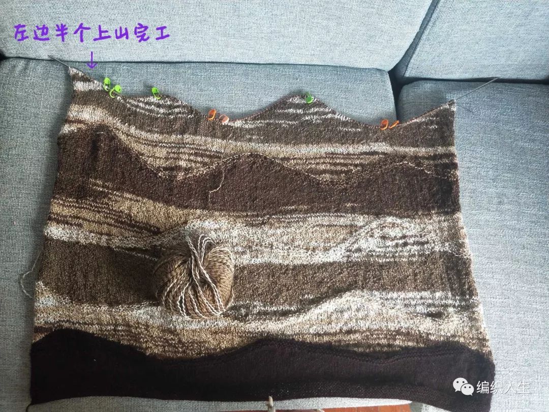 段染8号蕾丝线钩织作品,浅灰色织毛衣视频教程