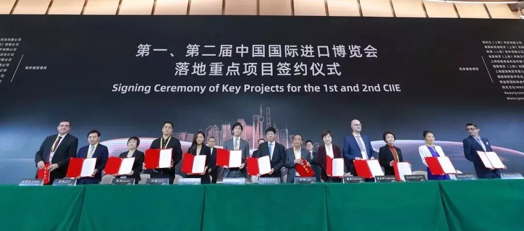 陆家嘴金融中心事件,陆家嘴金融湾最新消息