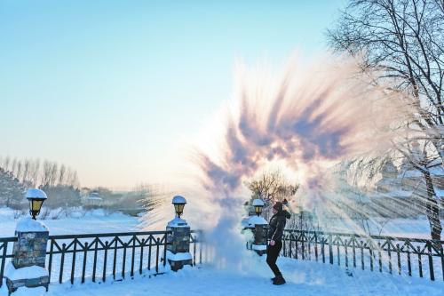 哈尔滨荣获2024冰雪文化十佳,哈尔滨冰雪旅游排行榜